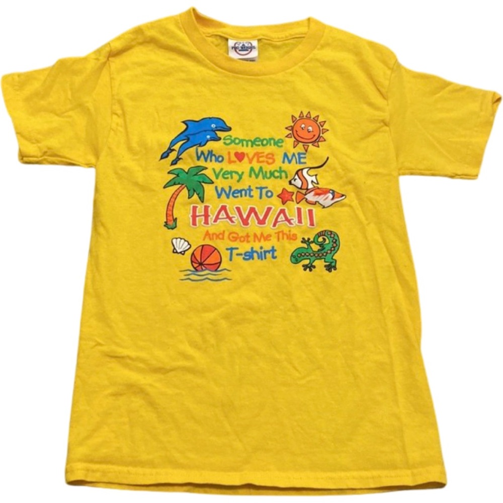 Hawaiian yellow shirt“someone who loves me went to Hawaii and got me this shirt”